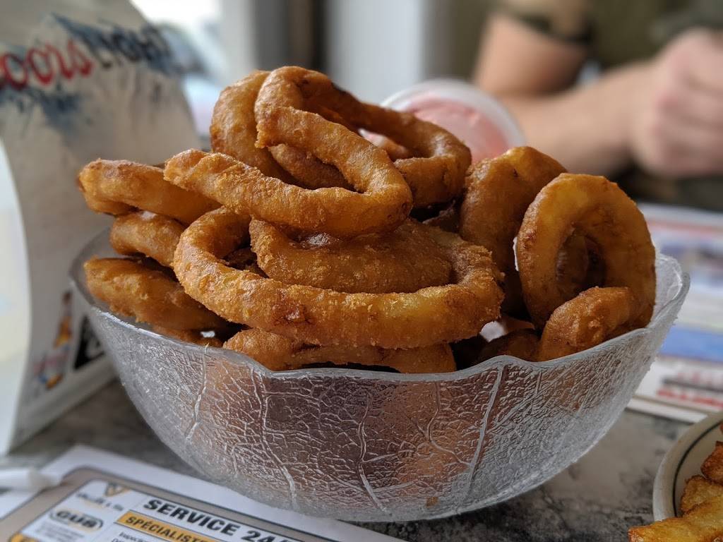 Restaurant Deux Freres | restaurant | 119 338 Rte, Les Coteaux, QC J7X 1A2, Canada | 4502679491 OR +1 450-267-9491