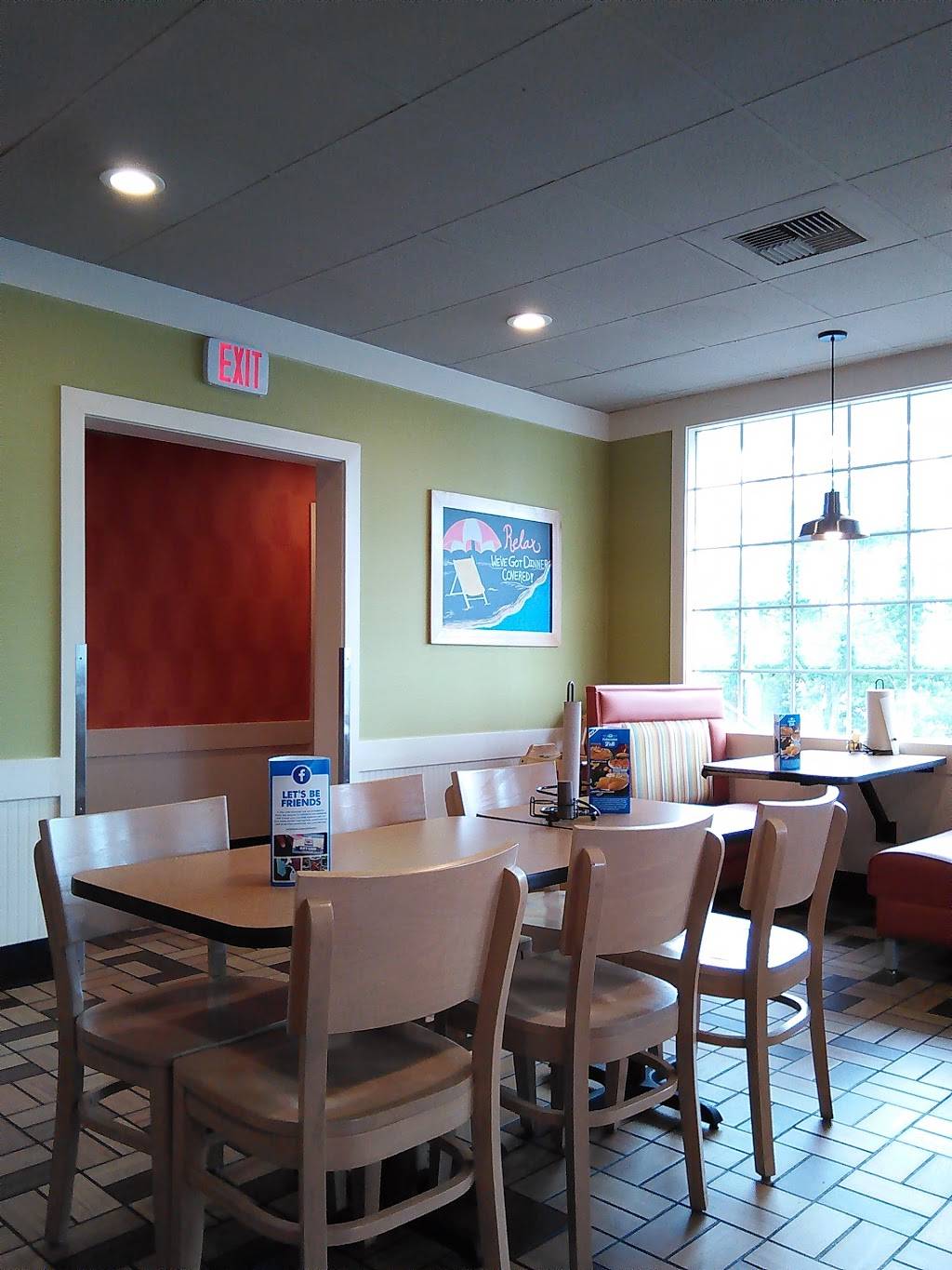 Captain Ds | restaurant | 1800 Opelika Rd, Auburn, AL 36830, USA | 3348213507 OR +1 334-821-3507