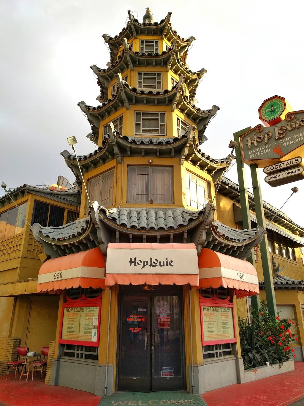 Hop Louie | restaurant | 950 Mei Ling Way, Los Angeles, CA 90012, USA | 2136004188 OR +1 213-600-4188