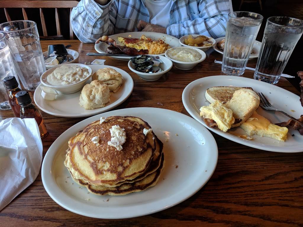 Cracker Barrel Old Country Store | restaurant | 4210 Franklin Commons Ct, Franklin, TN 37067, USA | 6157948195 OR +1 615-794-8195