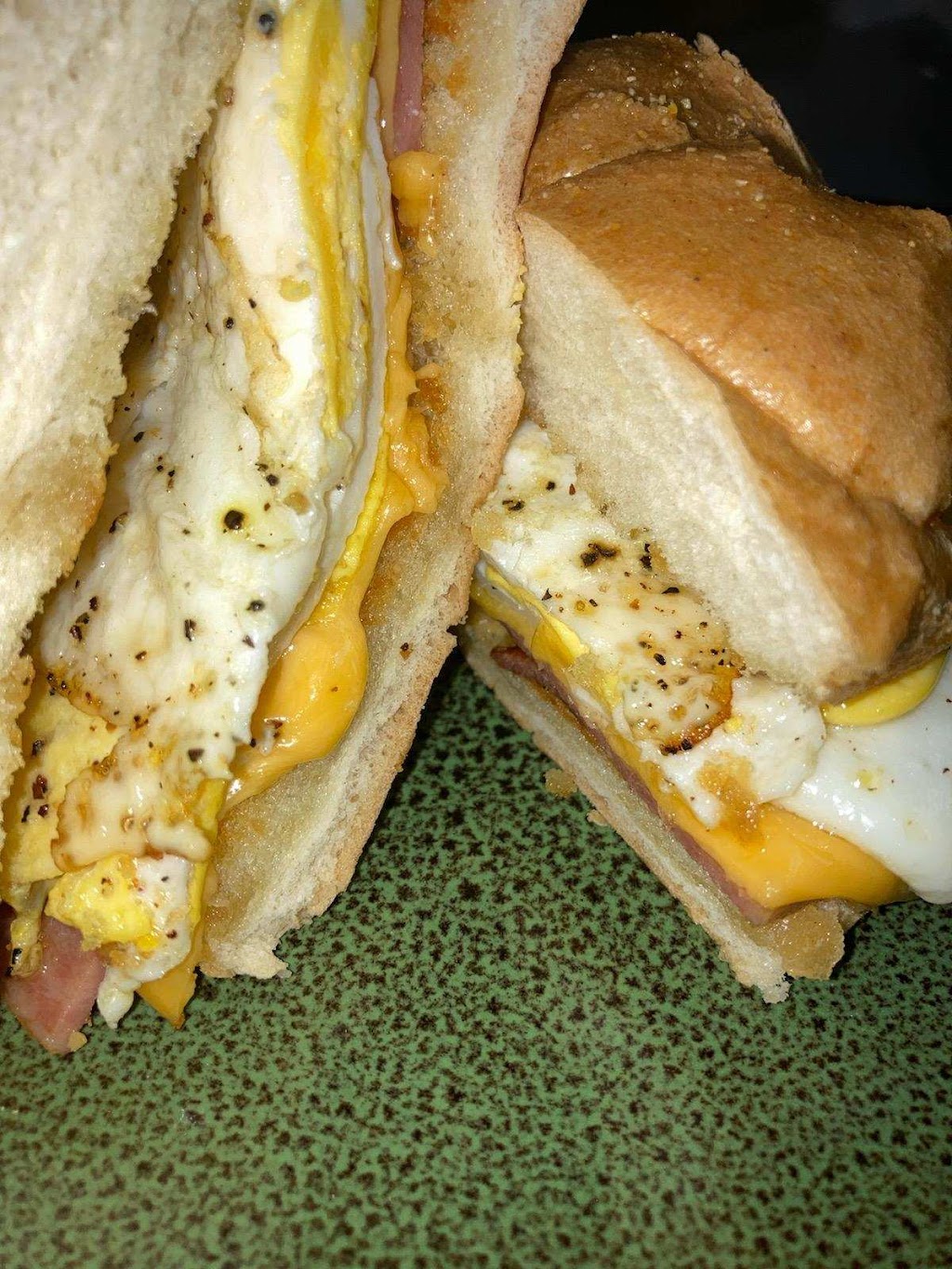 Mas Diner | restaurant | 2818 Chapel Hill Rd, Durham, NC 27707, USA | 9192250824 OR +1 919-225-0824