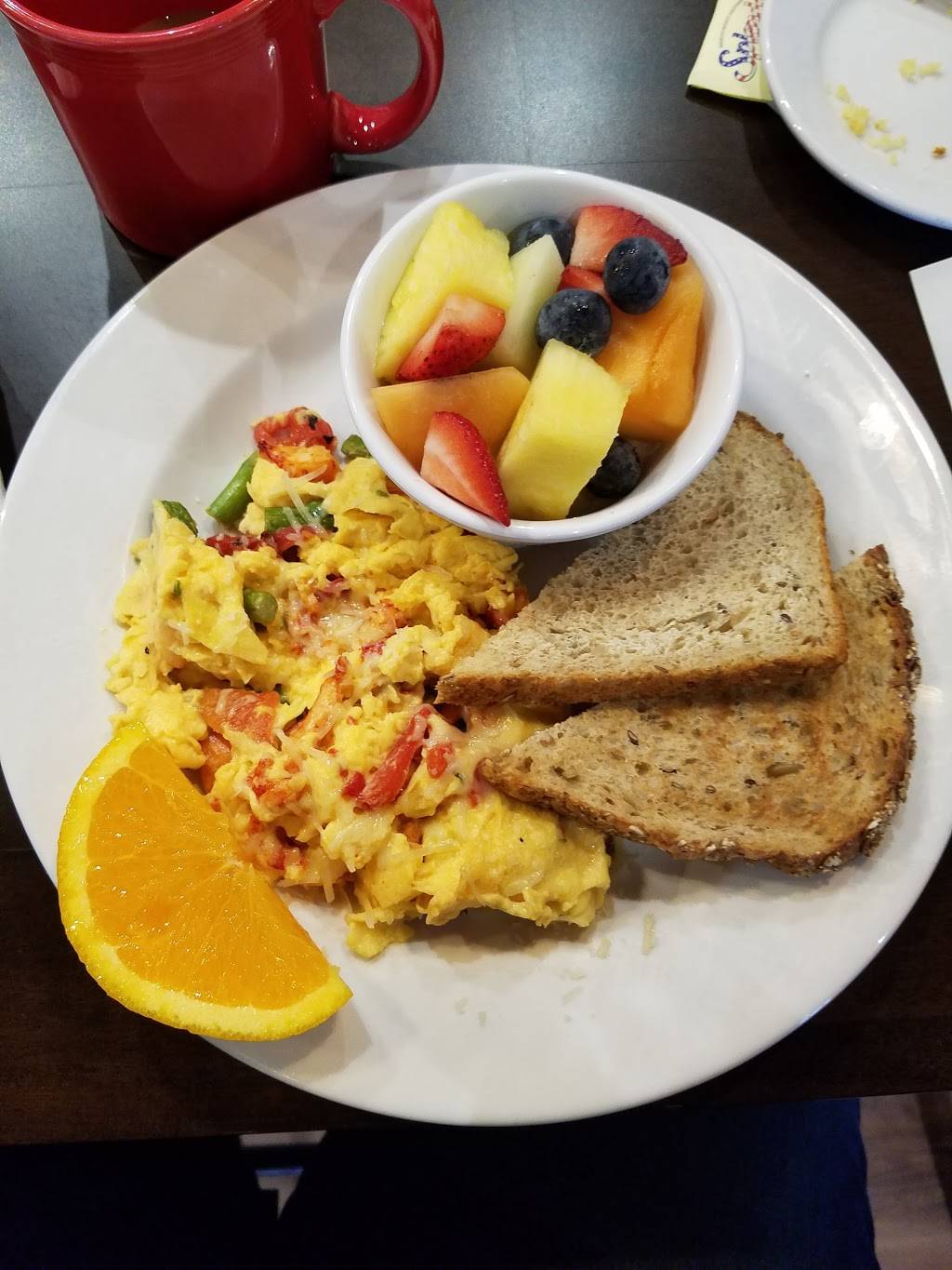 Famous Toastery | restaurant | 119 Sparkleberry Ln, Columbia, SC 29229, USA | 8036025555 OR +1 803-602-5555