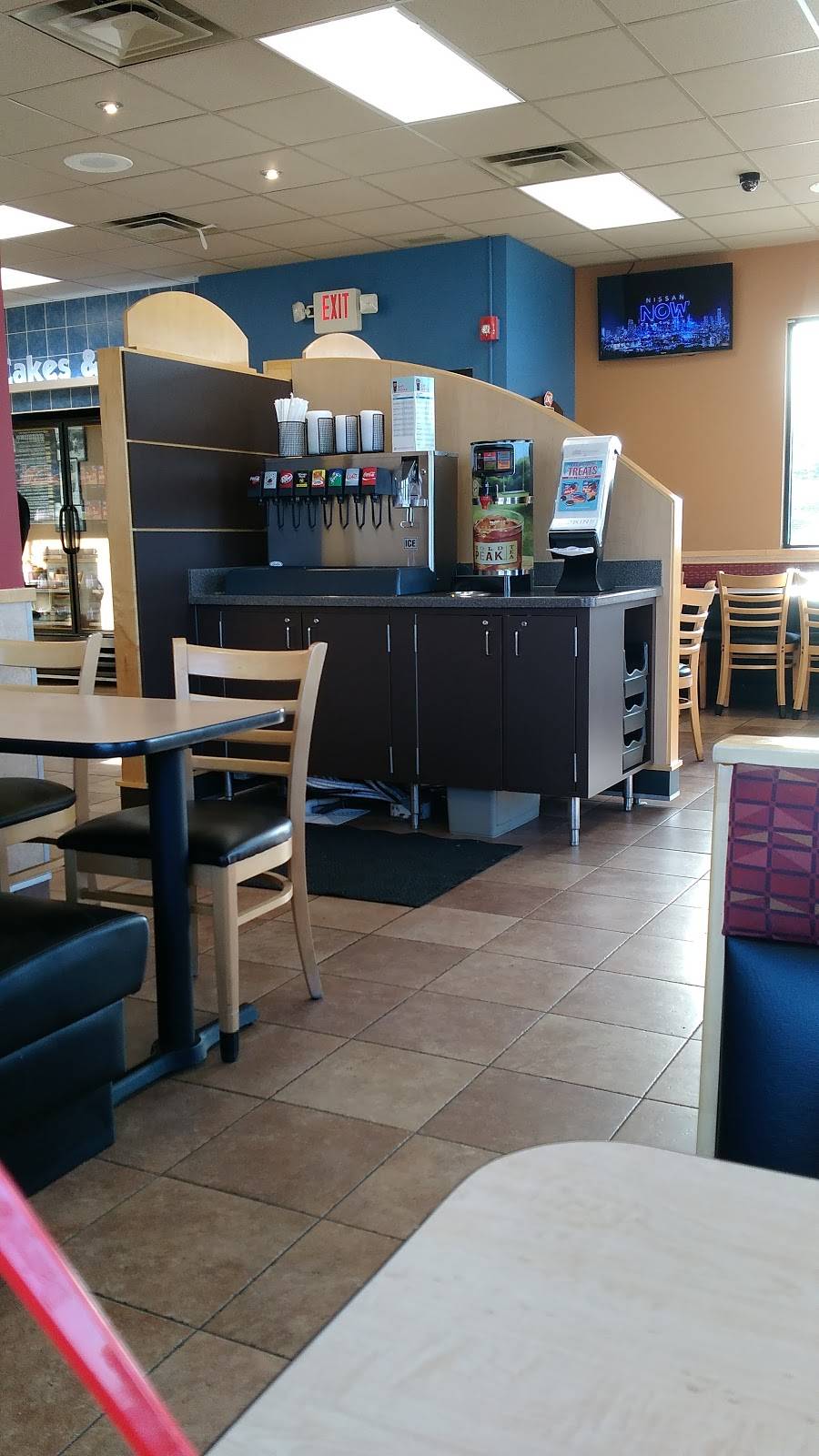 Dairy Queen Grill & Chill | restaurant | 704 E Veterans Pkwy, Yorkville, IL 60560, USA | 6305538455 OR +1 630-553-8455