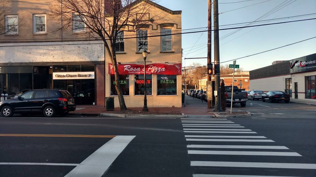 Rosas Pizza | restaurant | 313 Main St, Huntington, NY 11743, USA | 6314257694 OR +1 631-425-7694
