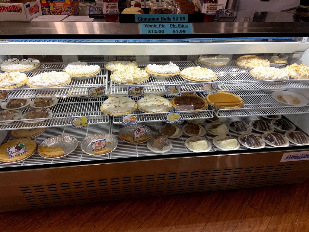 T & Ts Good Farm Cooking | restaurant | 101 W E Old Hwy 40, Odessa, MO 64076, USA | 8166532257 OR +1 816-653-2257