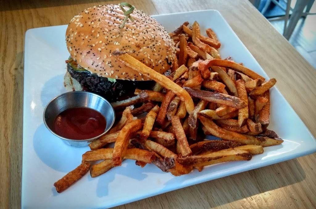 Pure Kitchen Westboro | restaurant | 357 Richmond Rd, Ottawa, ON K2A 0E7, Canada | 6136805500 OR +1 613-680-5500