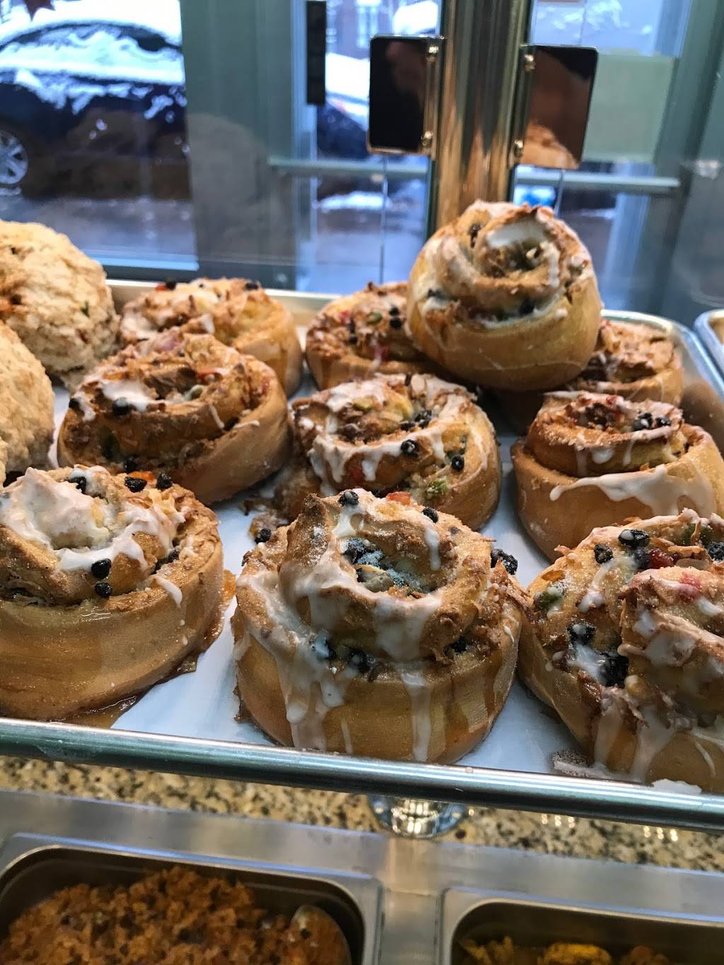 Chris & Sons Roti Shop and Bakery | restaurant | 198-21 Hollis Ave, Jamaica, NY 11412, USA | 7187400600 OR +1 718-740-0600