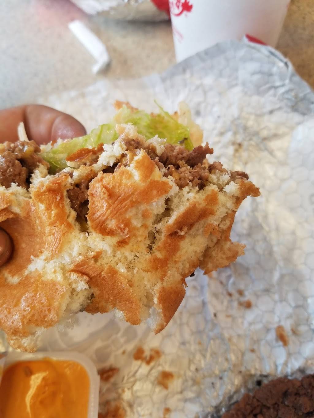 Wendys | restaurant | 17100 S, Torrence Ave, Lansing, IL 60438, USA | 7088958070 OR +1 708-895-8070