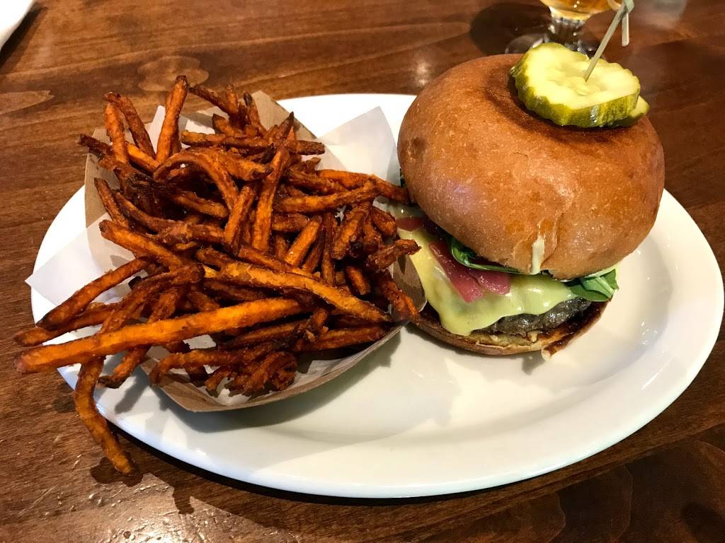 Marly And Moo | restaurant | 608 Sutter St, Folsom, CA 95630, USA | 9162947691 OR +1 916-294-7691