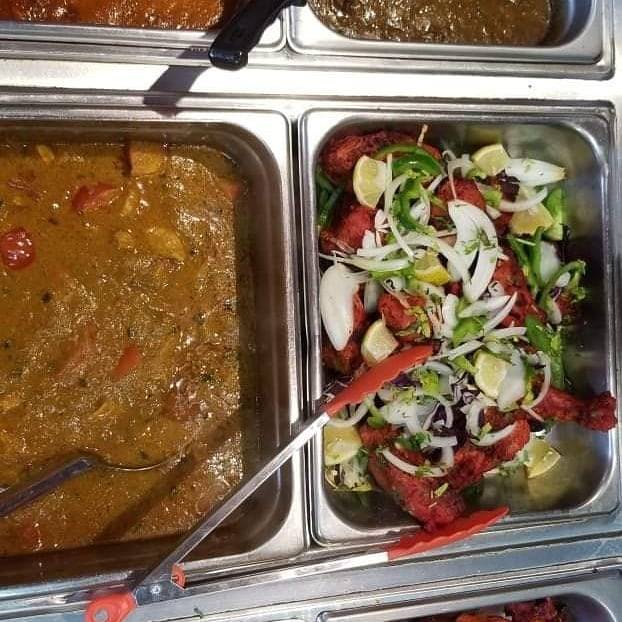 Saffron Palace | restaurant | 10044 Cross Creek Blvd, Tampa, FL 33647, USA | 8135361500 OR +1 813-536-1500