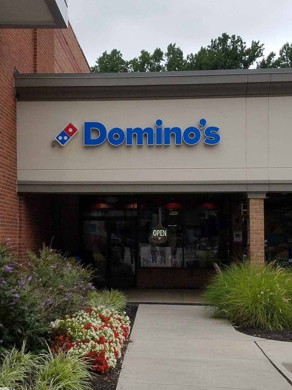 Subway Restaurants | restaurant | 8960 Burke Lake Rd Unit 5 Kings Park, Shopping Center, Springfield, VA 22151, USA | 7039786098 OR +1 703-978-6098