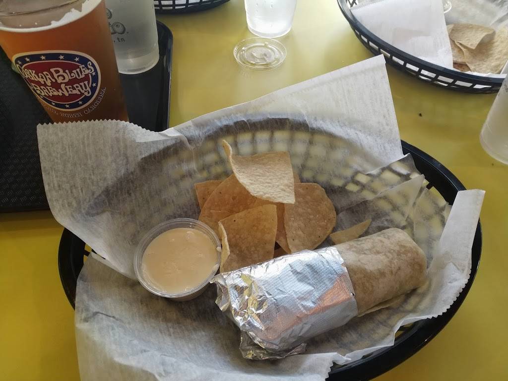 Mojo Burrito | restaurant | 9447 Bradmore Ln, Ooltewah, TN 37363, USA | 4235316656 OR +1 423-531-6656