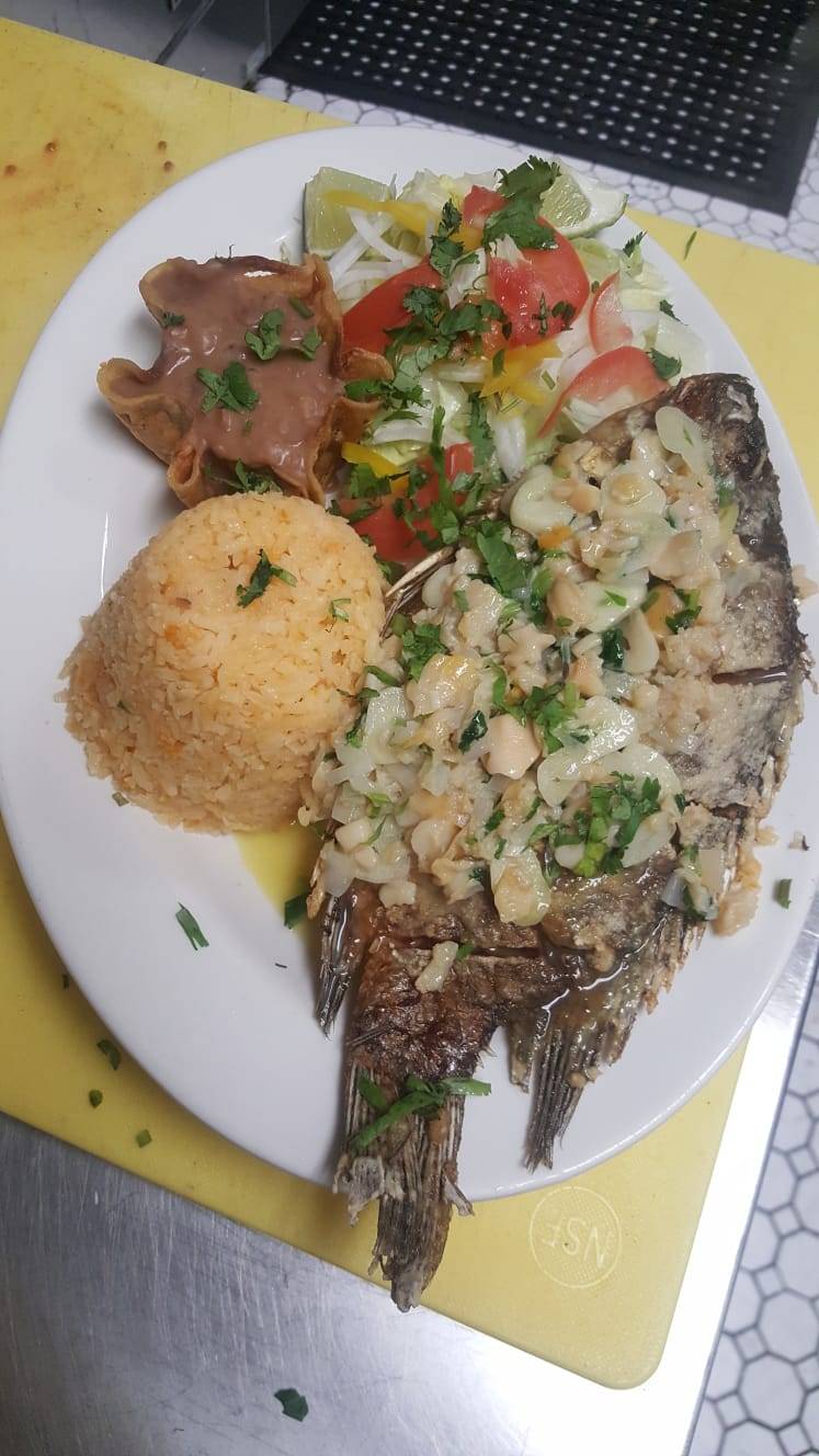 Tío Beto Restaurant | restaurant | 418 North St, Middletown, NY 10940, USA | 8457754411 OR +1 845-775-4411