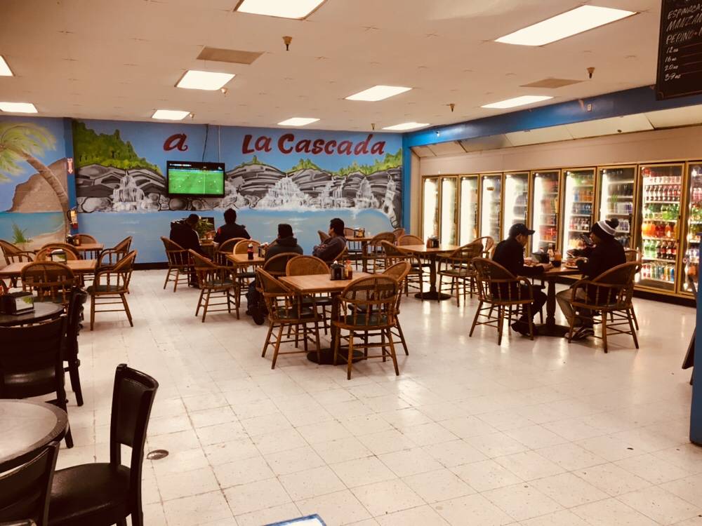 La Cascada Taqueria | restaurant | 10830 Merritt St #1, Castroville, CA 95012, USA | 8316333155 OR +1 831-633-3155