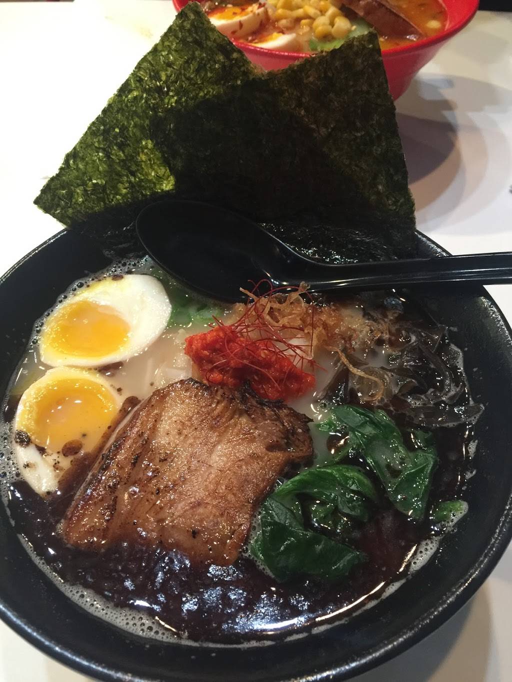 Momota Ramen House | restaurant | 8510 W 3rd St, Los Angeles, CA 90048, USA | 4243138688 OR +1 424-313-8688