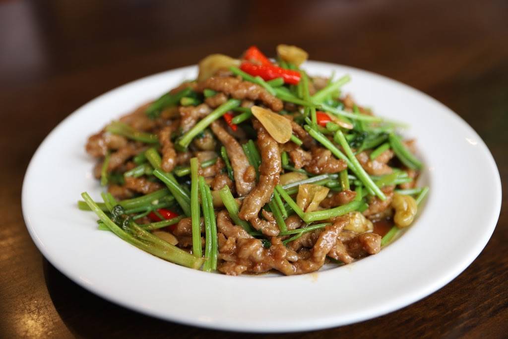 Szechwan JMC | restaurant | 243 W Cermak Rd, Chicago, IL 60616, USA | 3129292212 OR +1 312-929-2212