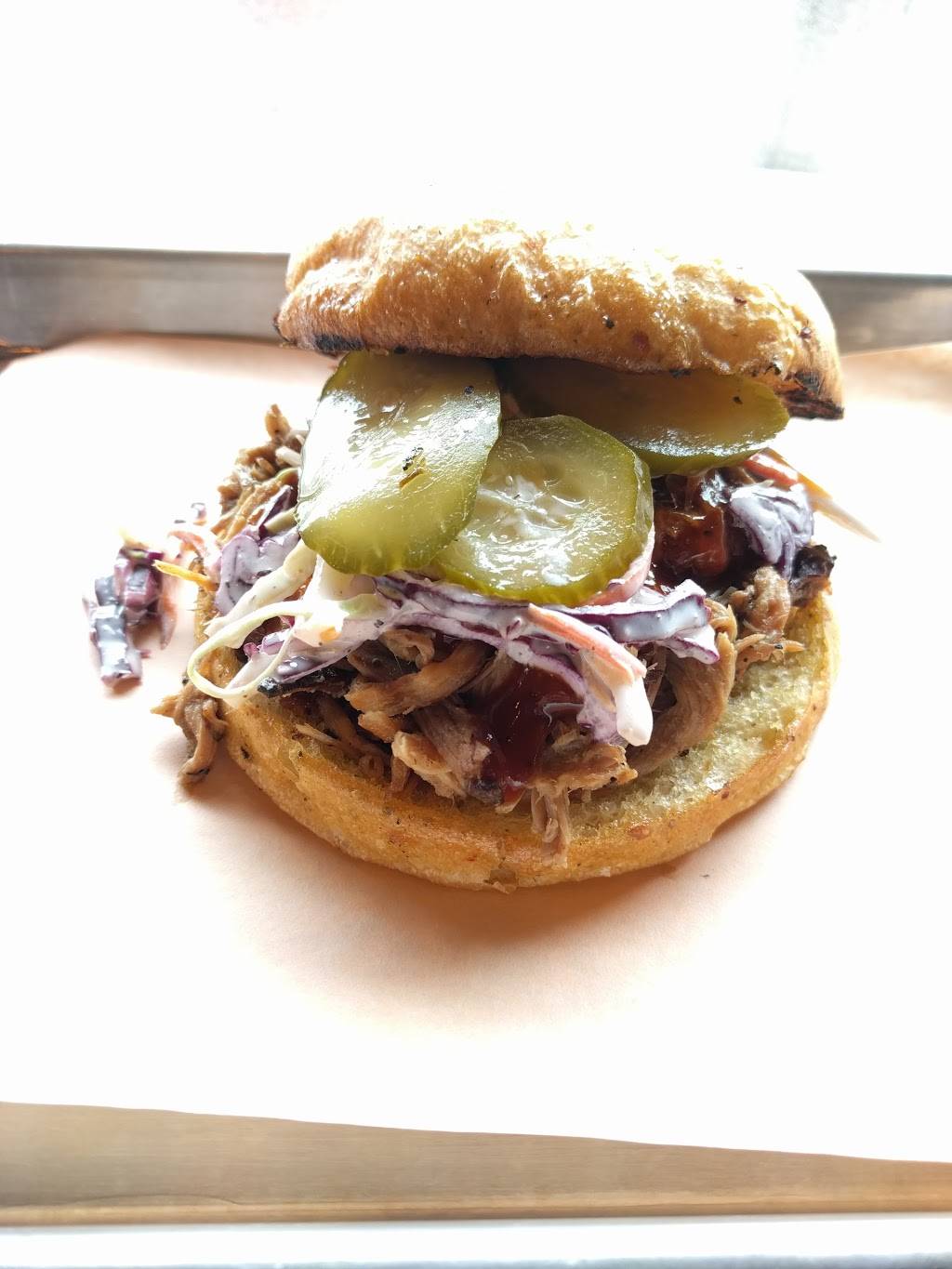 Meatings Barbecue | restaurant | 2807 St Joseph Blvd, Orléans, ON K1C 1G6, Canada | 6134078788 OR +1 613-407-8788