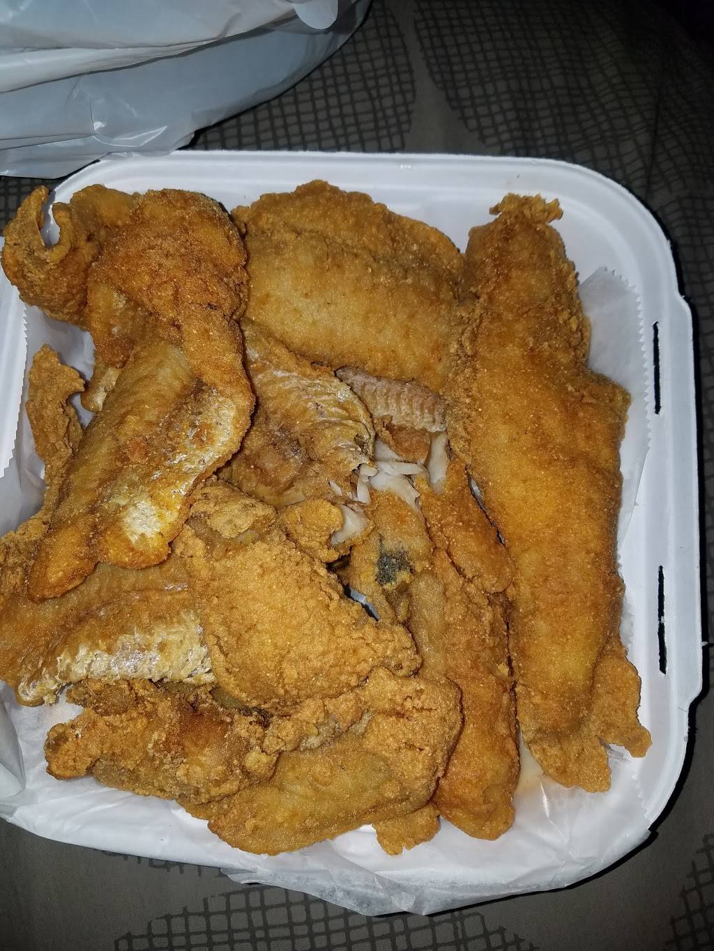 Horace & Dickies Seafood | restaurant | 5601 Allentown Rd, Camp Springs, MD 20746, USA | 3019091030 OR +1 301-909-1030