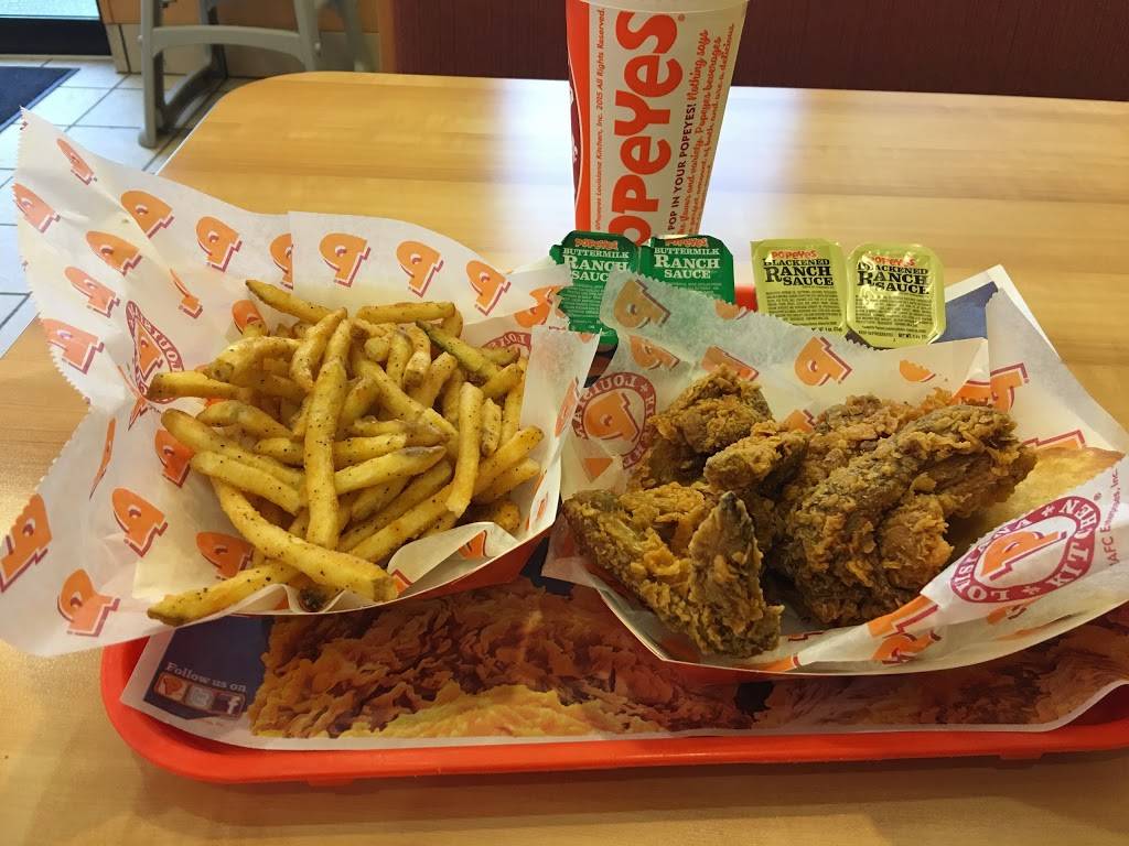 Popeyes Louisiana Kitchen | restaurant | 13795 Warwick Blvd, Newport News, VA 23602, USA | 7578988087 OR +1 757-898-8087