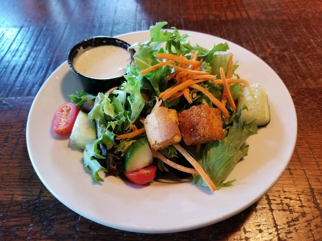 Doc Fords Rum Bar & Grille - Sanibel Island | restaurant | 2500 Island Inn Rd, Sanibel, FL 33957, USA | 2394728311 OR +1 239-472-8311