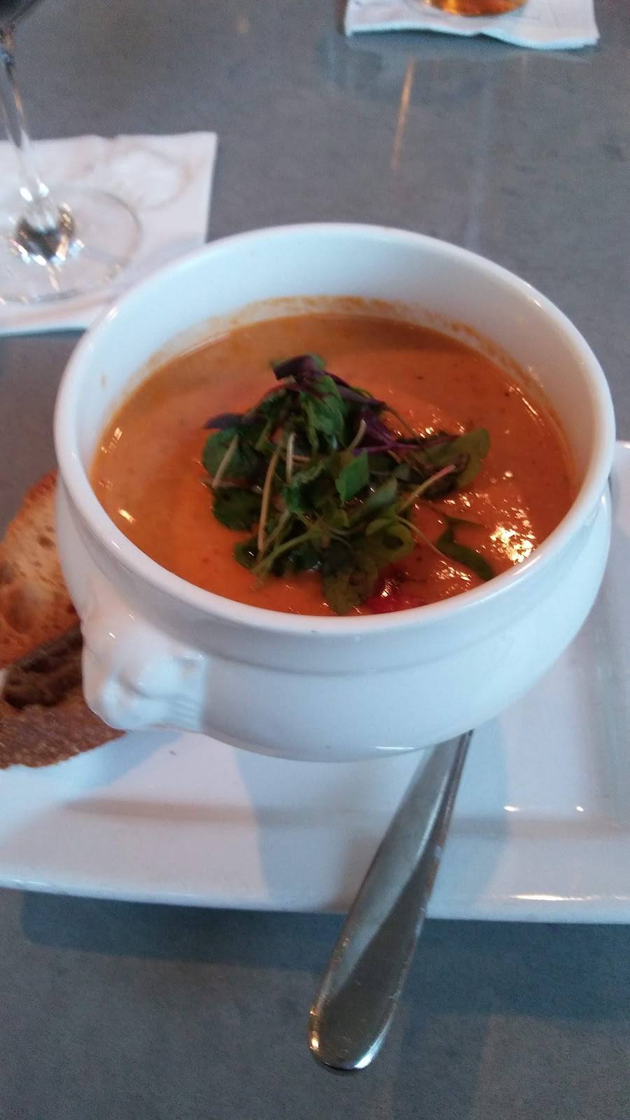 Stonehouse Bar & Grill | restaurant | 6001 La Madrona Dr, Santa Cruz, CA 95060, USA | 8314401000 OR +1 831-440-1000