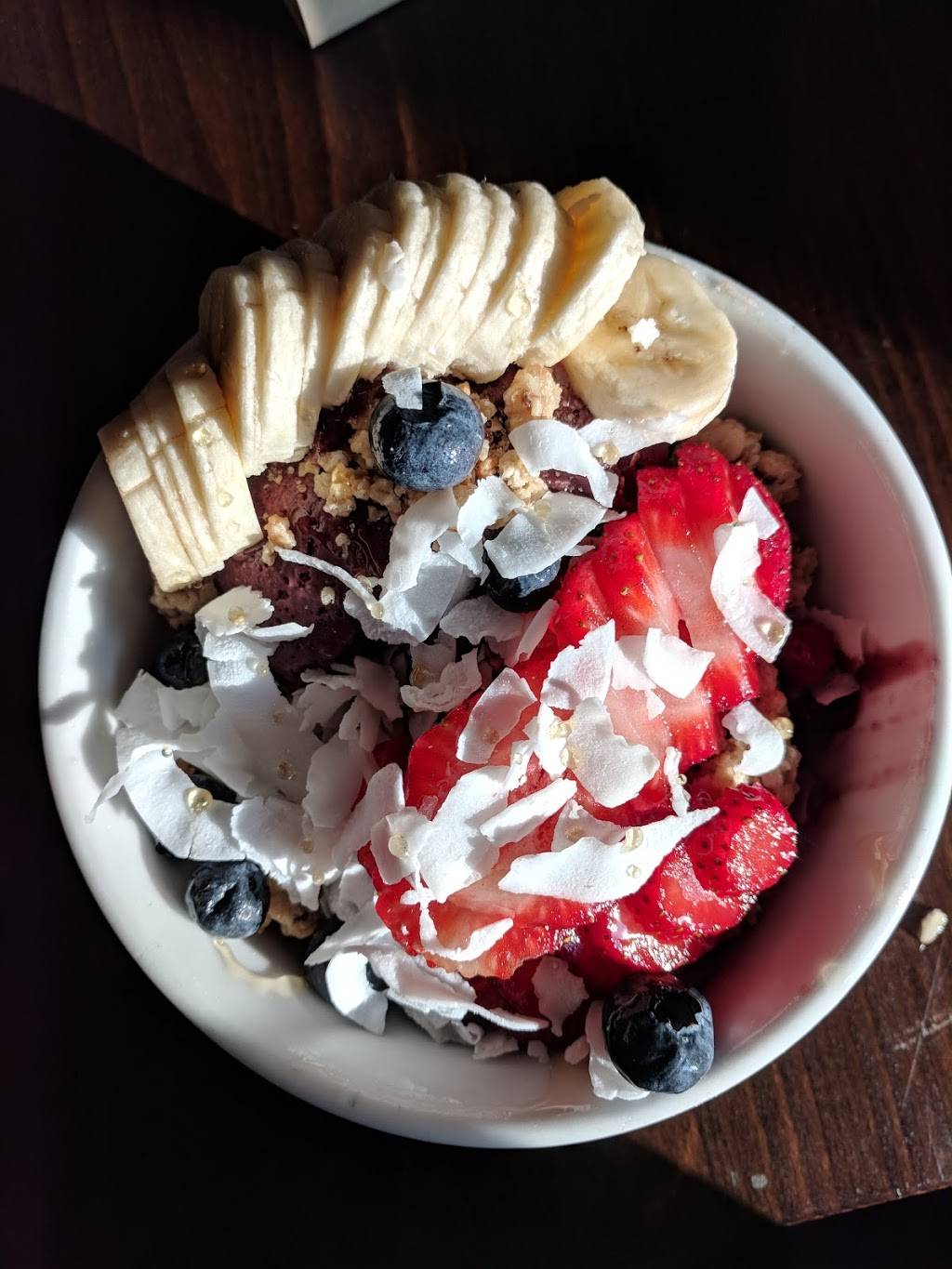 Rio Acai Bowls | restaurant | 1915 Fulton St, Fresno, CA 93721, USA | 5594127725 OR +1 559-412-7725