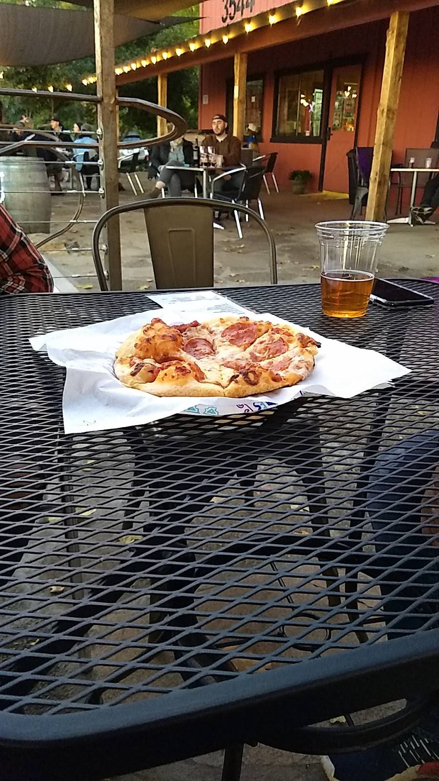 Highway 50 Brewery | restaurant | 3544 Carson Rd #10, Camino, CA 95709, USA | 5305565060 OR +1 530-556-5060