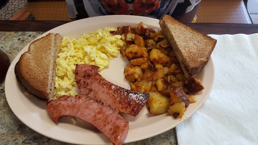 Woodsbys Countryside Cafe | cafe | 4515 S Orange Blossom Trail, Kissimmee, FL 34746, USA | 4079322252 OR +1 407-932-2252