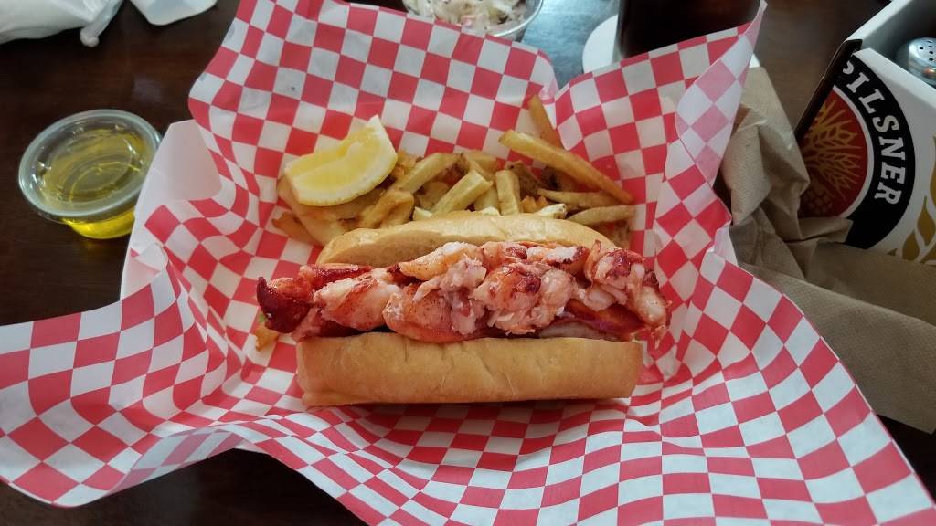 Lobster Cooker | restaurant | 39 Main St, Freeport, ME 04032, USA | 2078695086 OR +1 207-869-5086