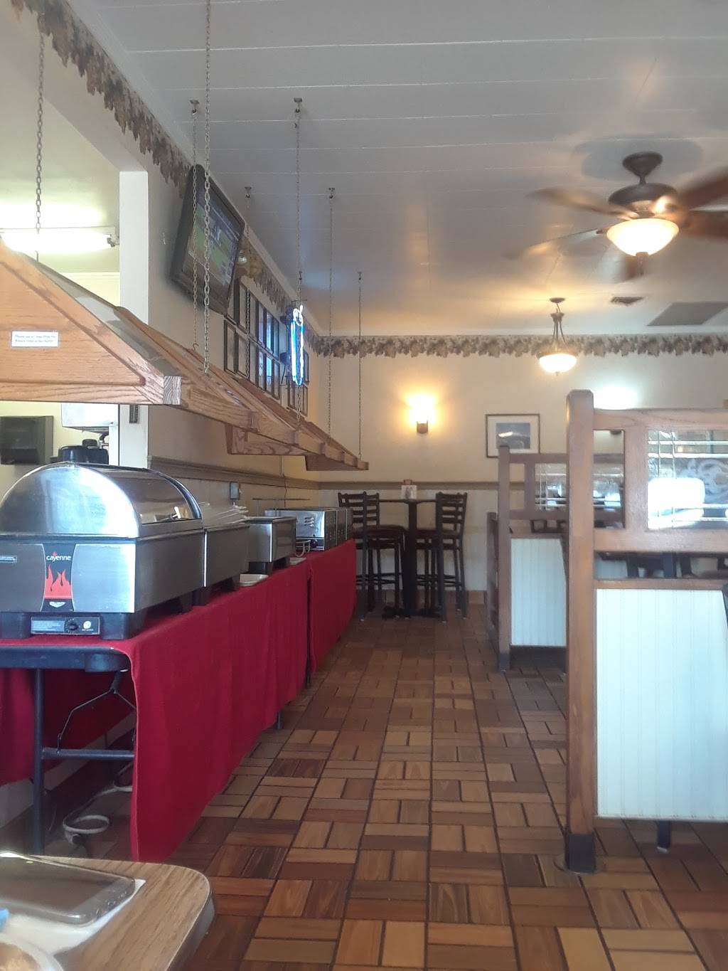 Lees Famous Recipe Chicken | restaurant | 1456 Celina Rd, St Marys, OH 45885, USA | 4193948449 OR +1 419-394-8449