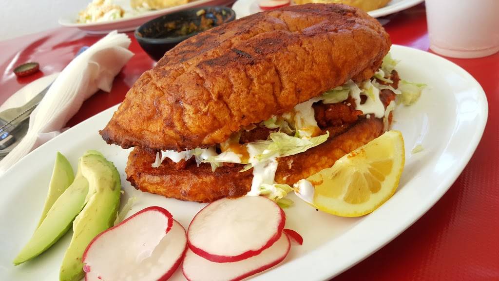 La Tia Mexican Restaurant | restaurant | 1175 E Holt Ave, Pomona, CA 91767, USA | 9096222050 OR +1 909-622-2050