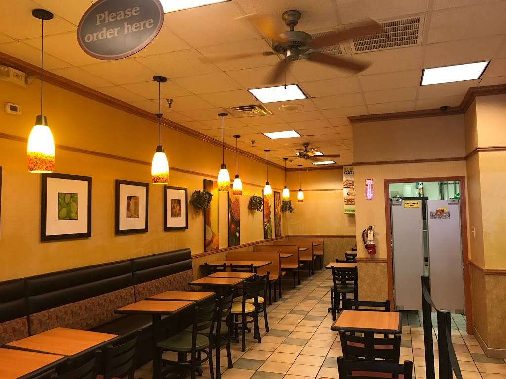 Subway Restaurants | restaurant | 4015 N Interstate 35 Frontage Rd #320, San Marcos, TX 78666, USA | 5123923200 OR +1 512-392-3200