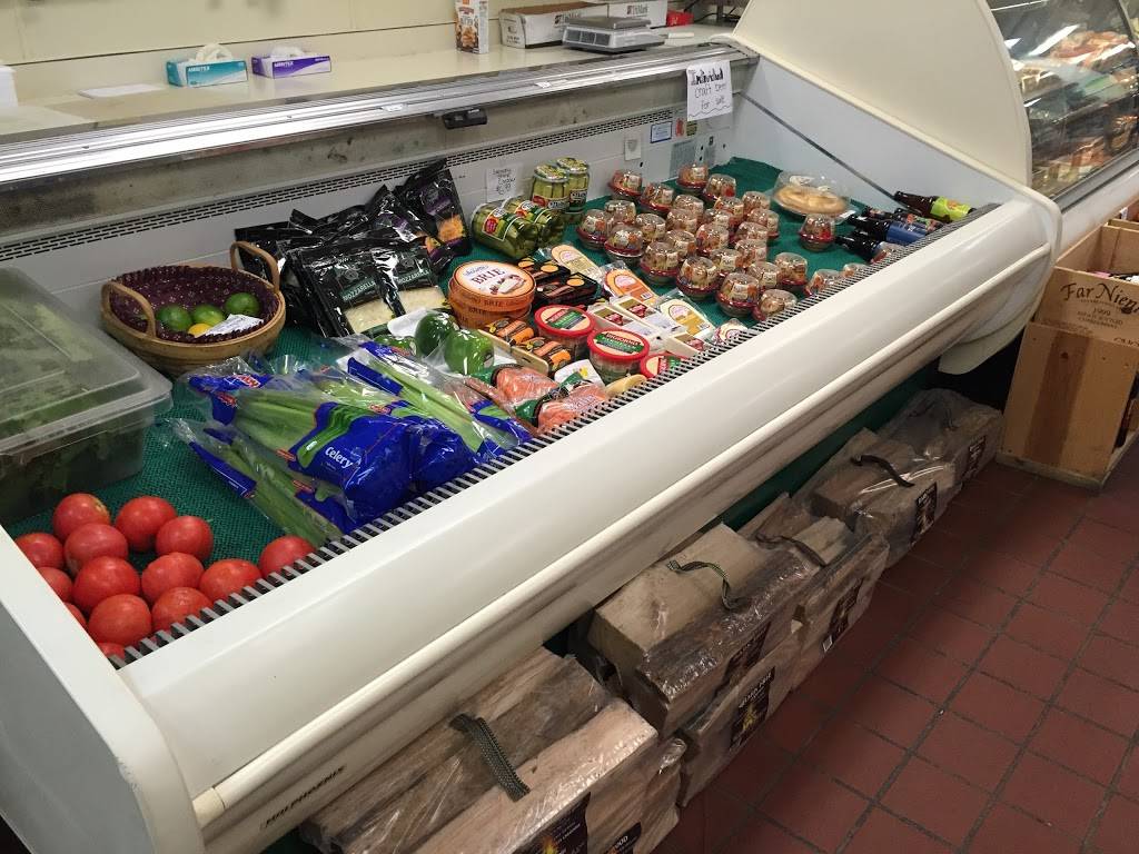 Martins Deli | restaurant | 328 Bassett Rd, Bay Village, OH 44140, USA | 4408711141 OR +1 440-871-1141