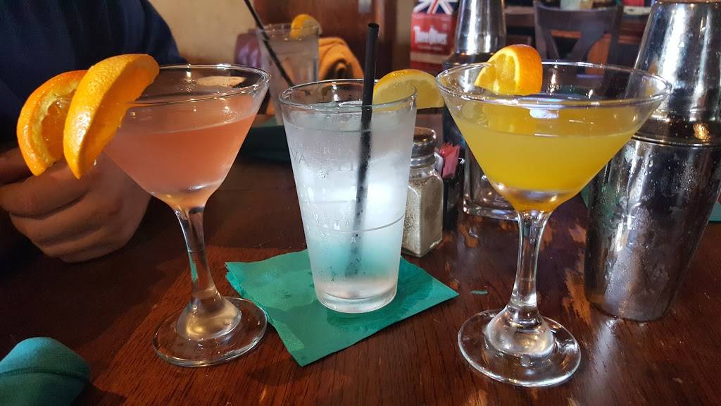 Vinolas Restaurant & Bar | restaurant | 193 E Main St, Leola, PA 17540, USA | 7176567001 OR +1 717-656-7001