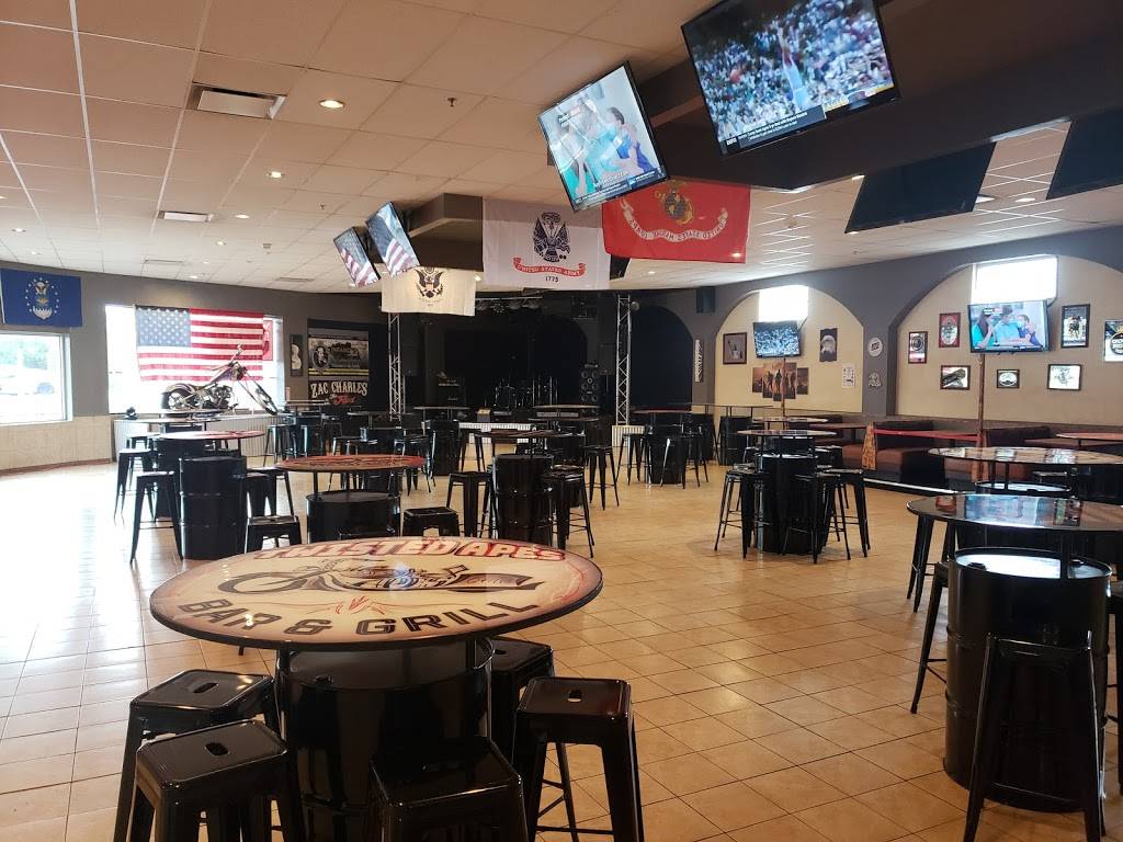 Twisted Apes Bar & Grill | restaurant | 2501 E Platte Ave, Colorado Springs, CO 80909, USA | 7193589191 OR +1 719-358-9191