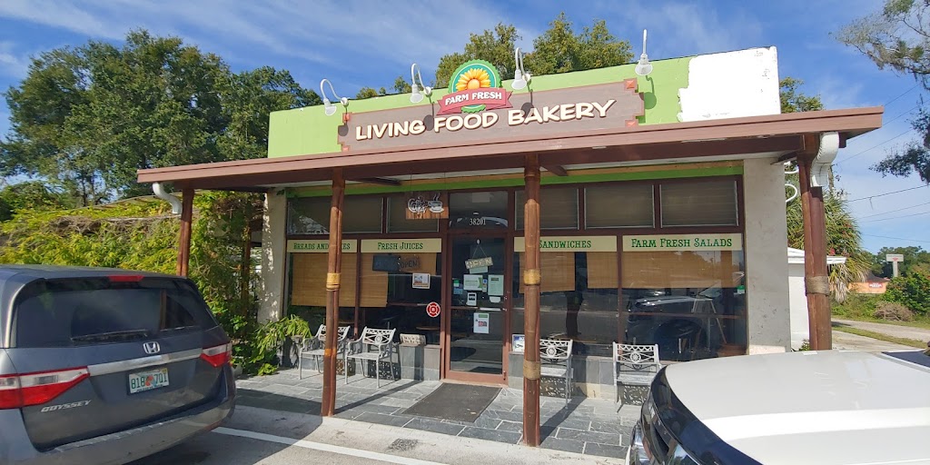 Living Food Bakery & Cafe | cafe | 38201 10th Ave, Zephyrhills, FL 33542, USA | 8137150622 OR +1 813-715-0622