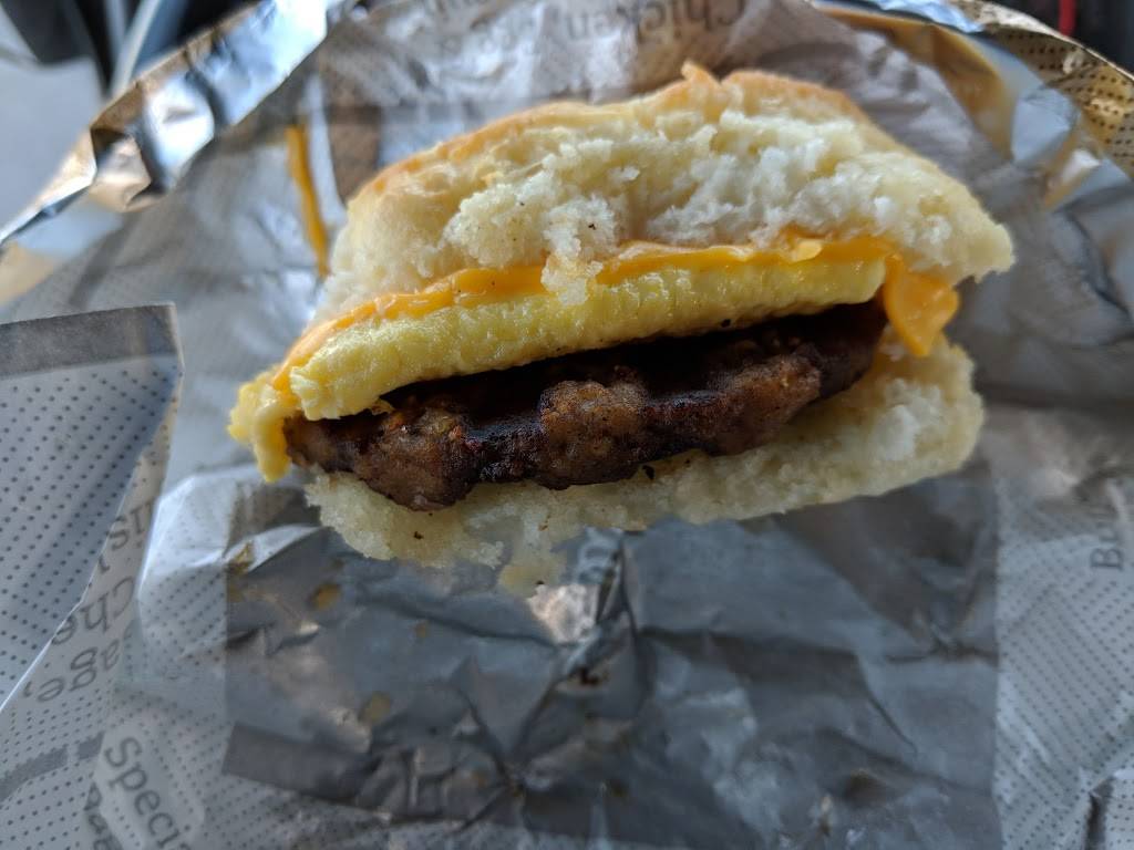 Chick-fil-A | restaurant | 400 Liberty St, Martinsville, VA 24112, USA | 2766322448 OR +1 276-632-2448