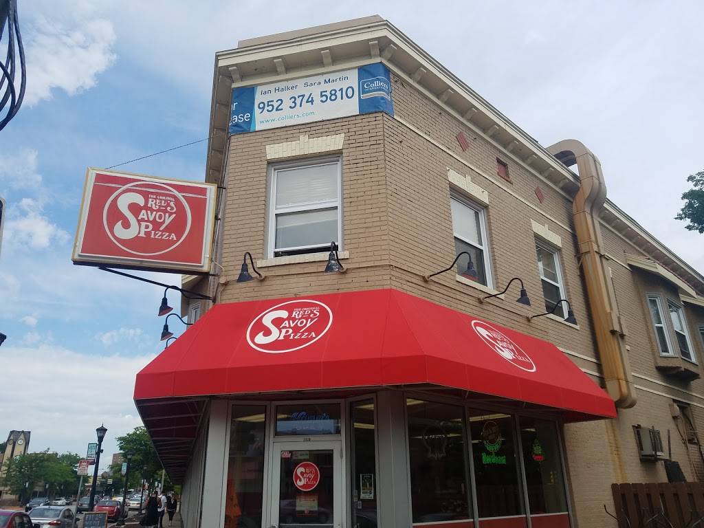 Reds Savoy Pizza | restaurant | 2329 Hennepin Ave S, Minneapolis, MN 55405, USA | 6123773110 OR +1 612-377-3110