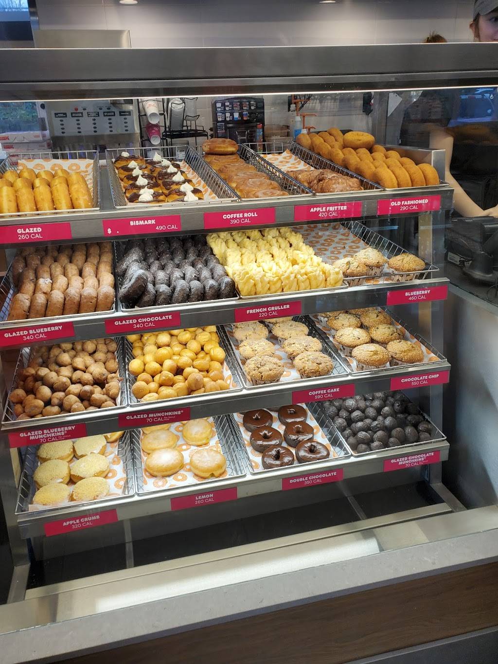 Dunkin | bakery | 932 Cross Lanes Dr, Cross Lanes, WV 25313, USA | 3047599185 OR +1 304-759-9185