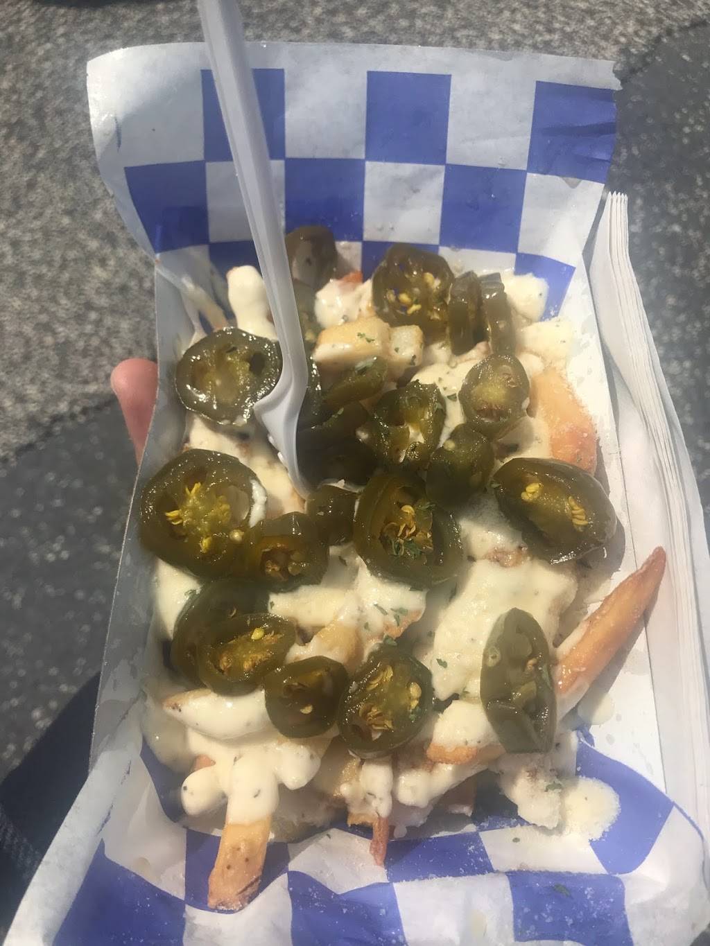 The Lucky Penny Burger Co. | restaurant | 275 Cumberland Pkwy, Mechanicsburg, PA 17055, USA | 9206393919 OR +1 920-639-3919