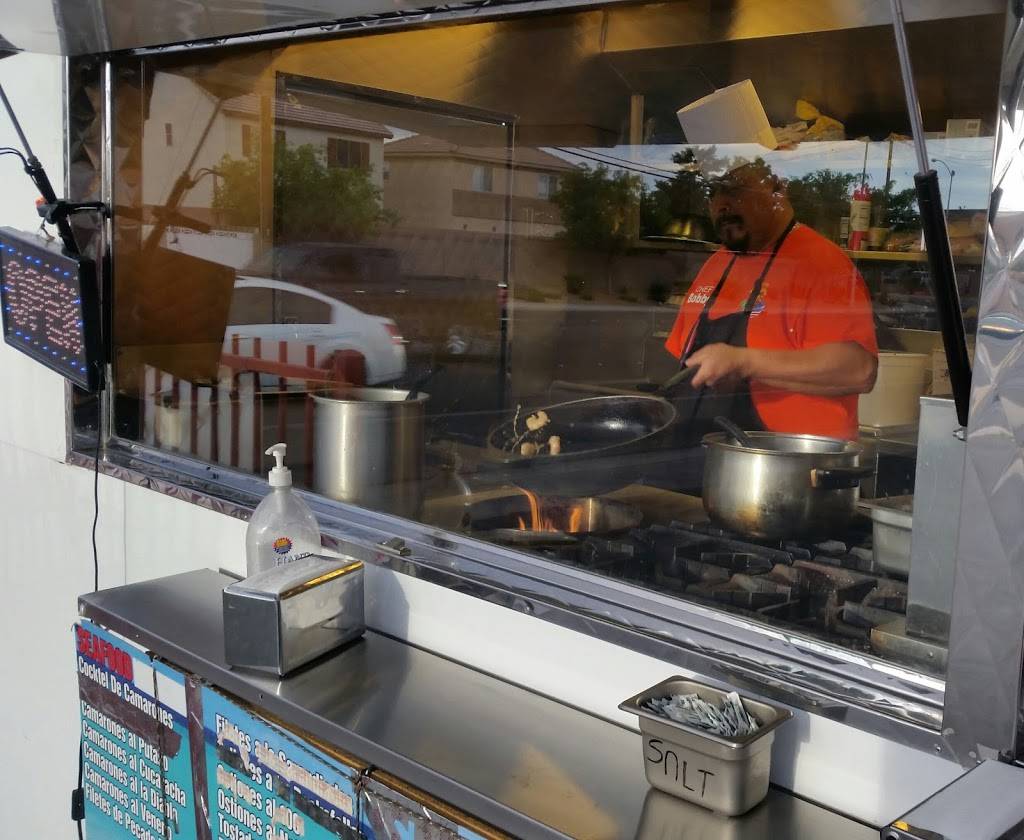 Internacional La Diabla | restaurant | 5225 E Lake Mead Blvd, Las Vegas, NV 89156, USA | 7025012376 OR +1 702-501-2376