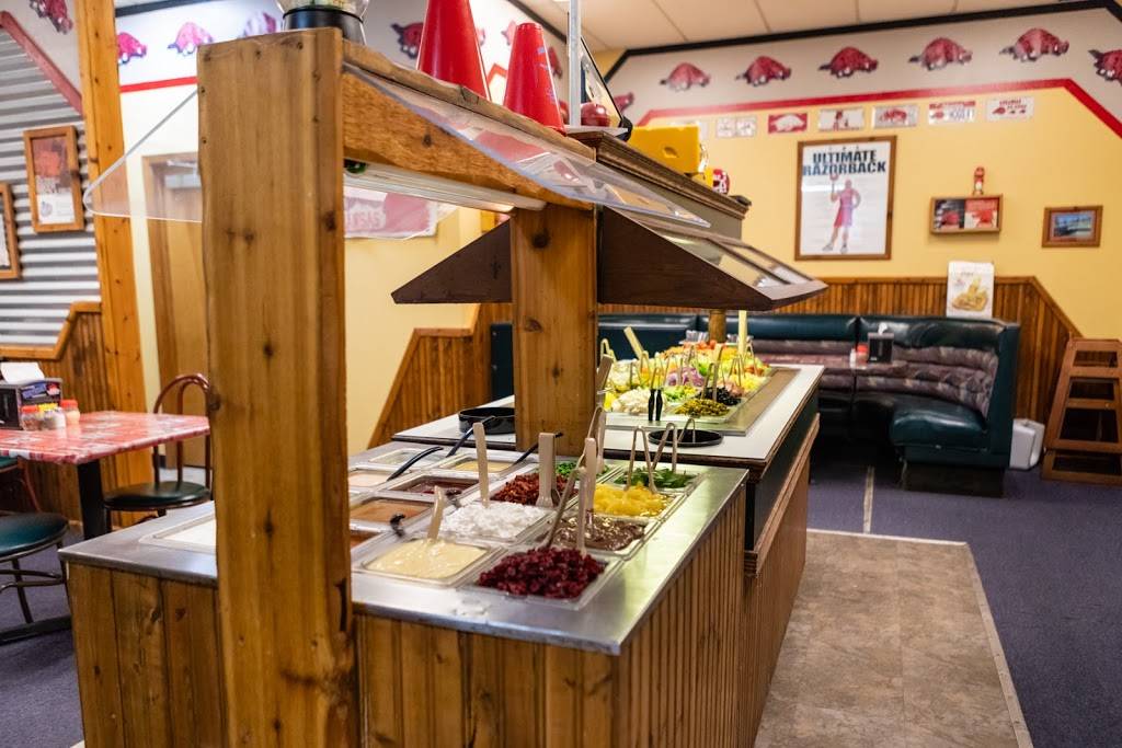 Jims Razorback Pizza | restaurant | 3501 Old Greenwood Rd Ste #17, Fort Smith, AR 72903, USA | 4794343455 OR +1 479-434-3455