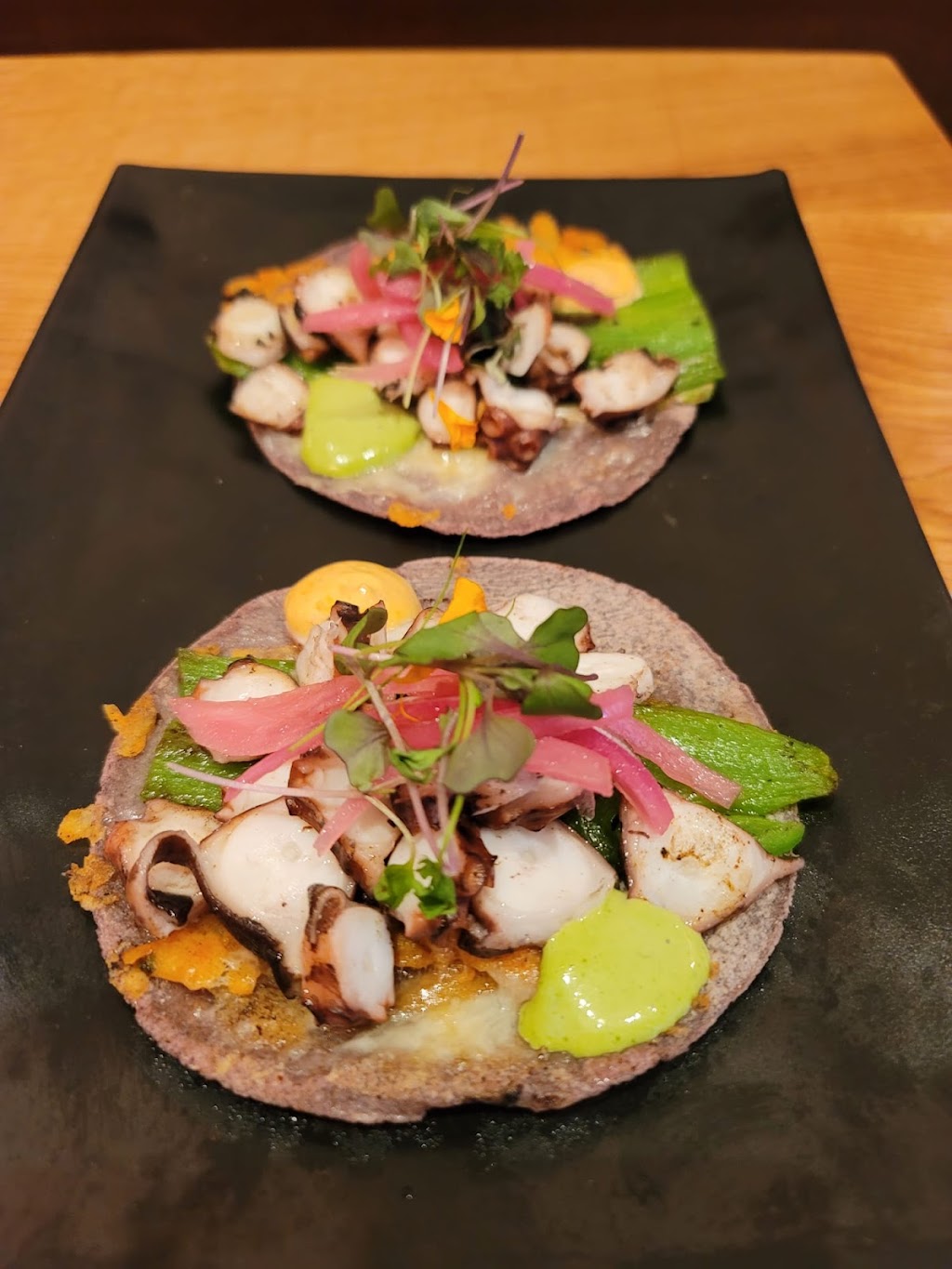 Casa Comal Cocina Tradicional Mexicana | restaurant | 505 State St, Santa Barbara, CA 93101, USA | 8052857925 OR +1 805-285-7925