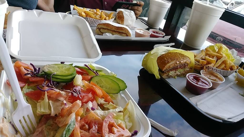 Tams Jr. Burger #2 | restaurant | 5801 N Figueroa St, Los Angeles, CA 90042, USA | 3232577399 OR +1 323-257-7399