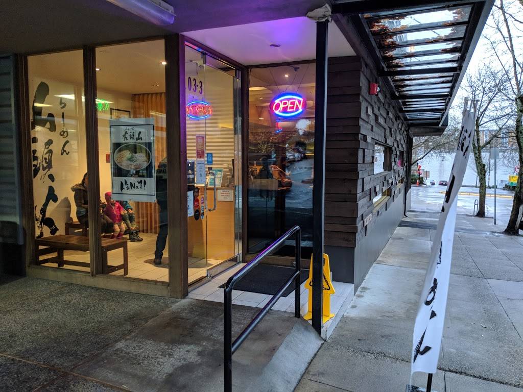 Hokkaido Ramen Santouka Bellevue | restaurant | 103 Bellevue Way NE #3rd, Bellevue, WA 98004, USA | 4254620141 OR +1 425-462-0141