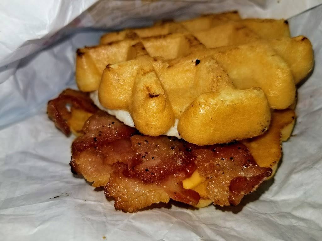 Dunkin | bakery | 3481 Elm Rd NE, Warren, OH 44483, USA | 3303725132 OR +1 330-372-5132