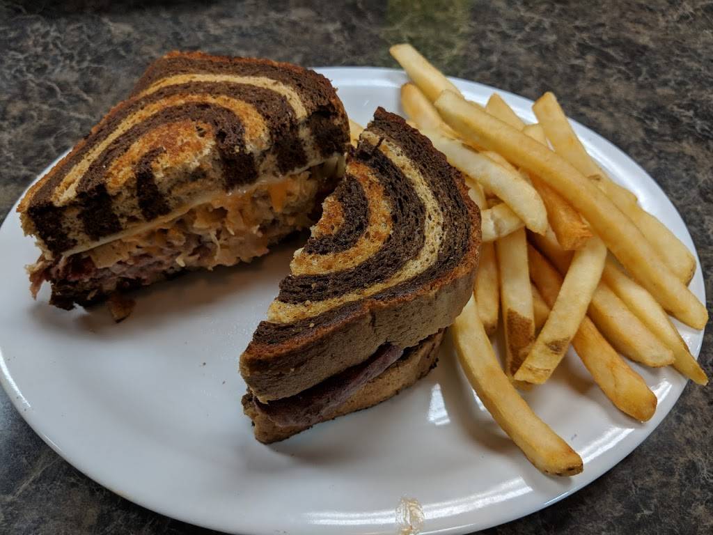 Js Homestyle Cooking | restaurant | 1724 W 31st St #4831, Cedar Falls, IA 50613, USA | 3192663199 OR +1 319-266-3199