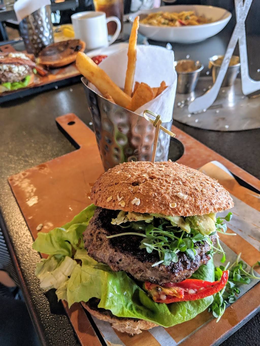 NBC Sports Grill & Brew | restaurant | 6000 Universal Blvd, Orlando, FL 32819, USA | 4072243663 OR +1 407-224-3663