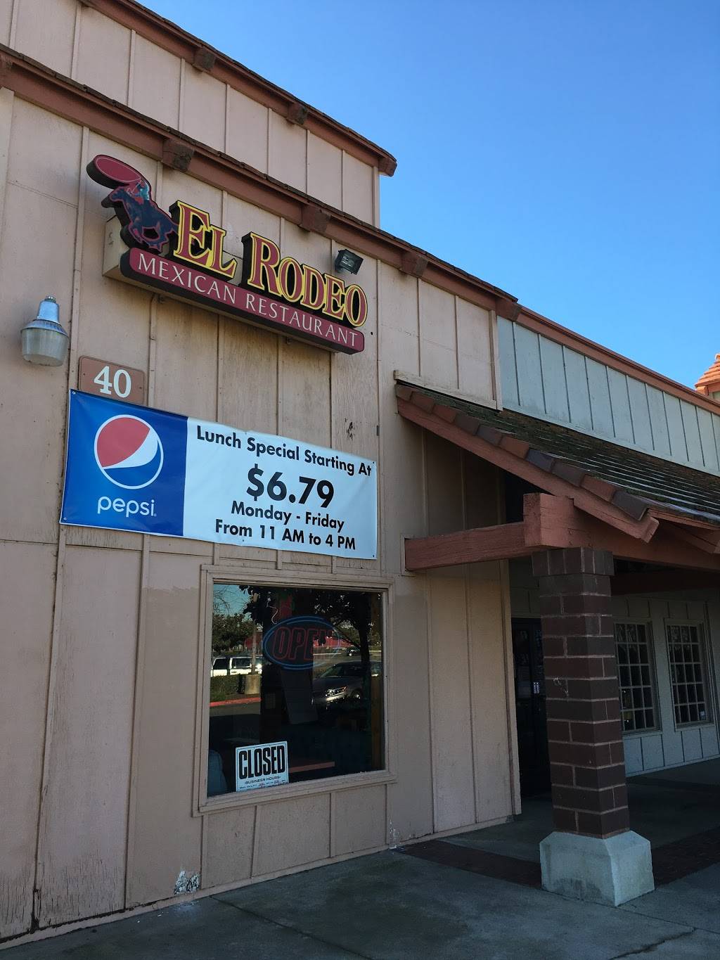 El Rodeo Mexican Restaurant | restaurant | 40 W Shaw Ave, Clovis, CA 93612, USA | 5592990675 OR +1 559-299-0675