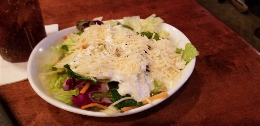 Demos Restaurant | restaurant | 1115 NW Broad St, Murfreesboro, TN 37129, USA | 6158953701 OR +1 615-895-3701